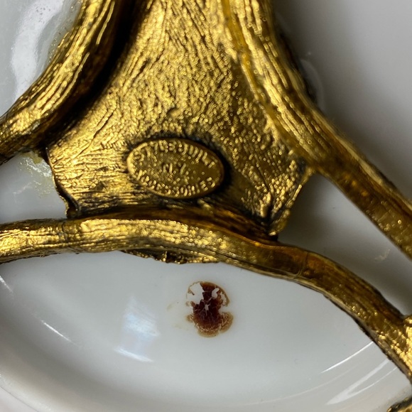 Vintage Mid Century " Stylebuilt " NY Ceramic, Scalloped w/ handle / trinket - Picture 5 of 5